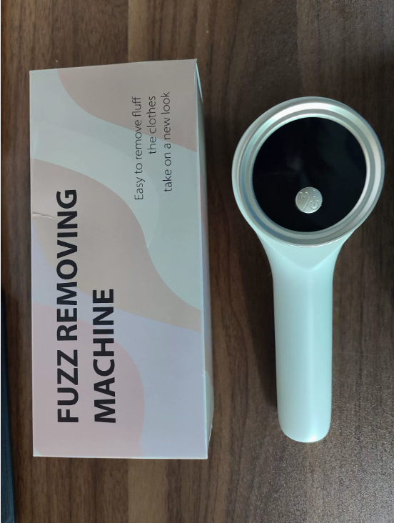 Tondeuse Anti-Boulochons Rechargeable — Redonnez Vie à Vos Vêtements