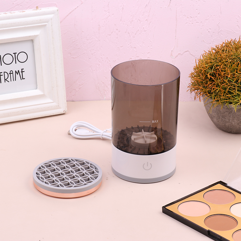 GlamClean — Nettoyeur de Pinceaux Électrique Rechargeable